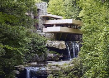 la casa de la cascada del arquitecto Frank Lloyd Wright