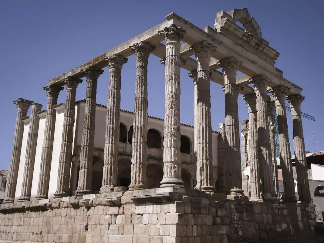 El Templo Romano: Arquitectura, Partes Y Hechos - Arquitectura Pura