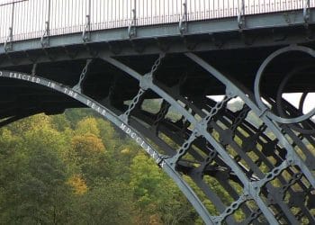El hierro y el acero en la historia de la arquitectura