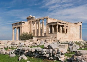 El Erecteion, lado oeste, Acrópolis, Atenas, Grecia.