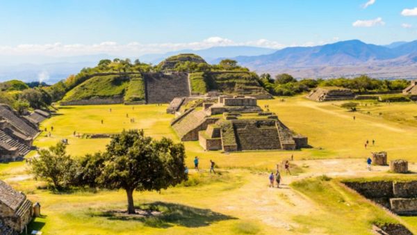 Arquitectura Zapoteca: Características - Arquitectura Pura